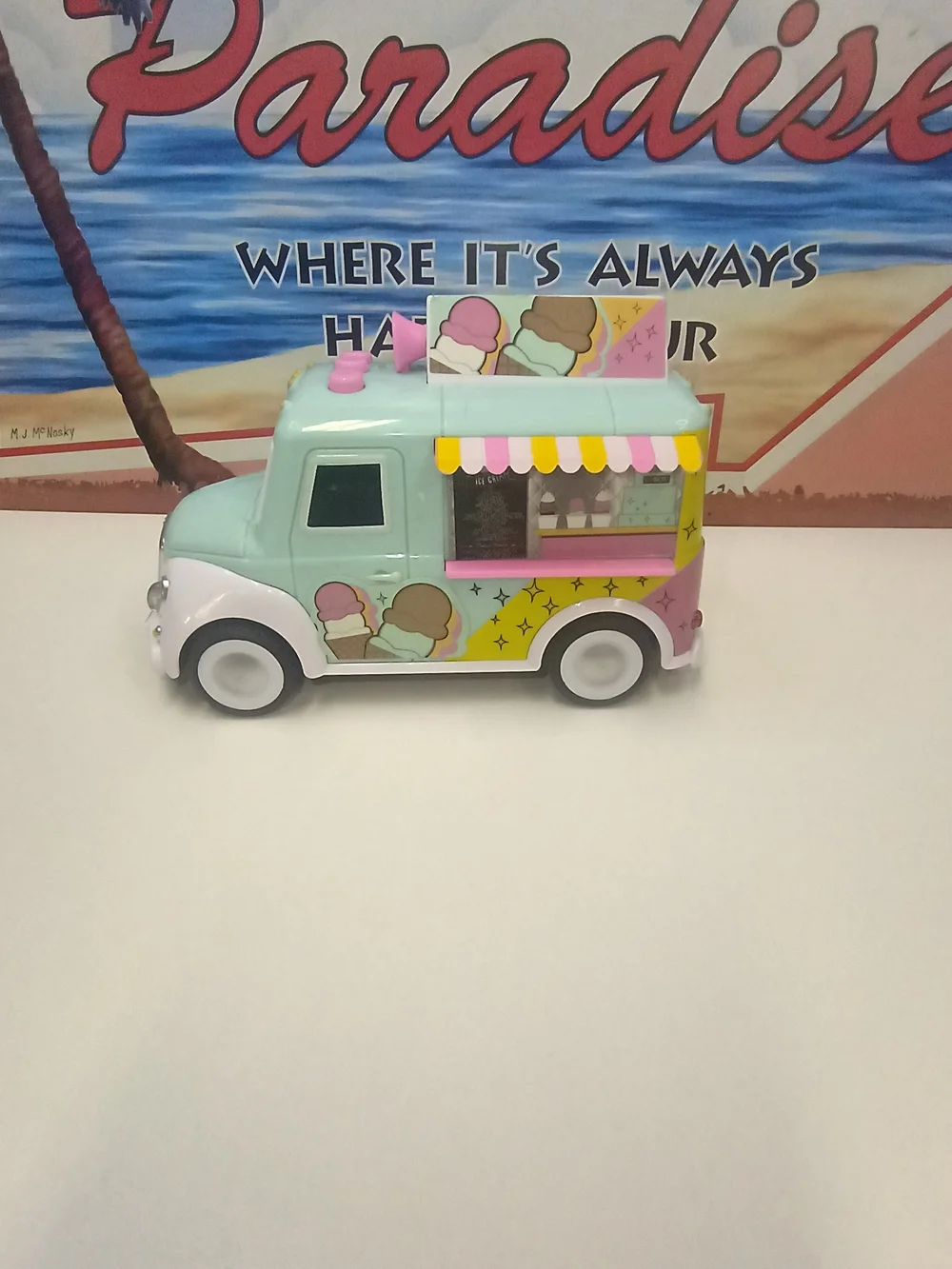 N/A fun bright pretend